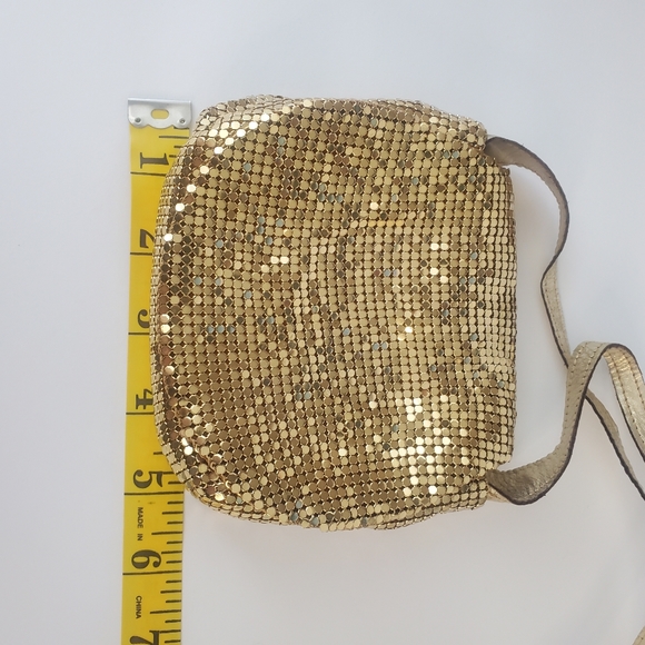 Whiting and Davis Gold Mesh Night Bag, Like New, Vintage - Picture 14 of 16